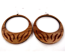 sustainable wooden earrings, design 046