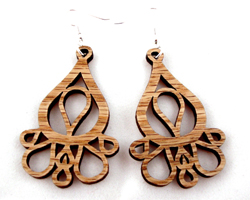 sustainable wooden earrings, design 049