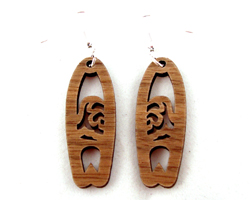 sustainable wooden earrings, design 071